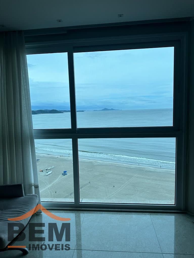 Apartamento para Locação com 5 quartos e 235m² no bairro Frente Mar, em Balneário Camboriú: 13- VISTA