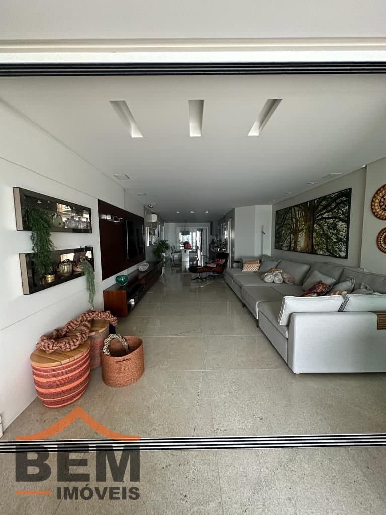 Apartamento para Locação com 5 quartos e 235m² no bairro Frente Mar, em Balneário Camboriú: 06- SALA DE ESTAR 