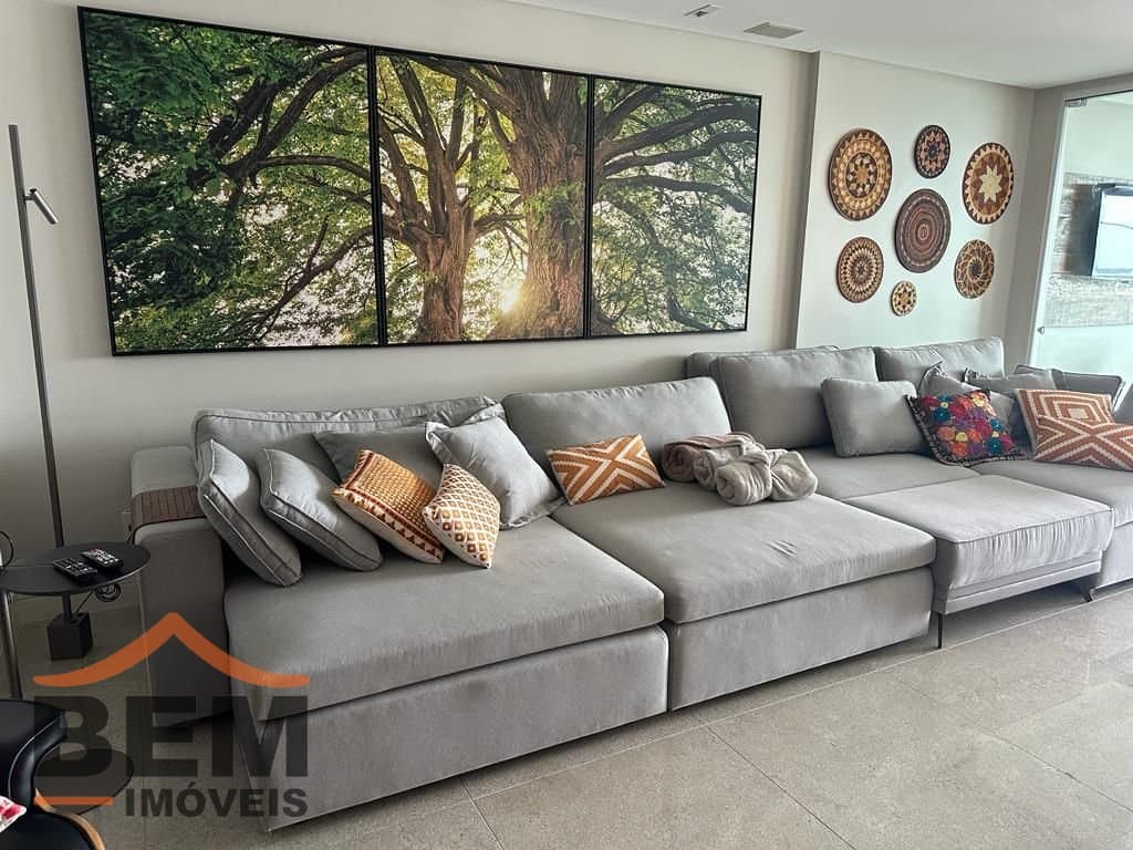 Apartamento para Locação com 5 quartos e 235m² no bairro Frente Mar, em Balneário Camboriú: 03- SALA DE ESTAR
