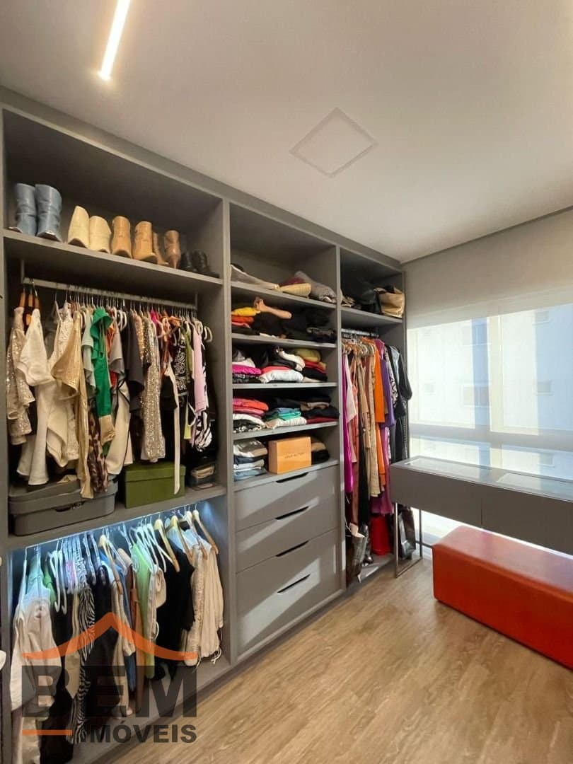 Apartamento para Venda com 3 quartos e 122m² no bairro Fazenda, em Itajaí