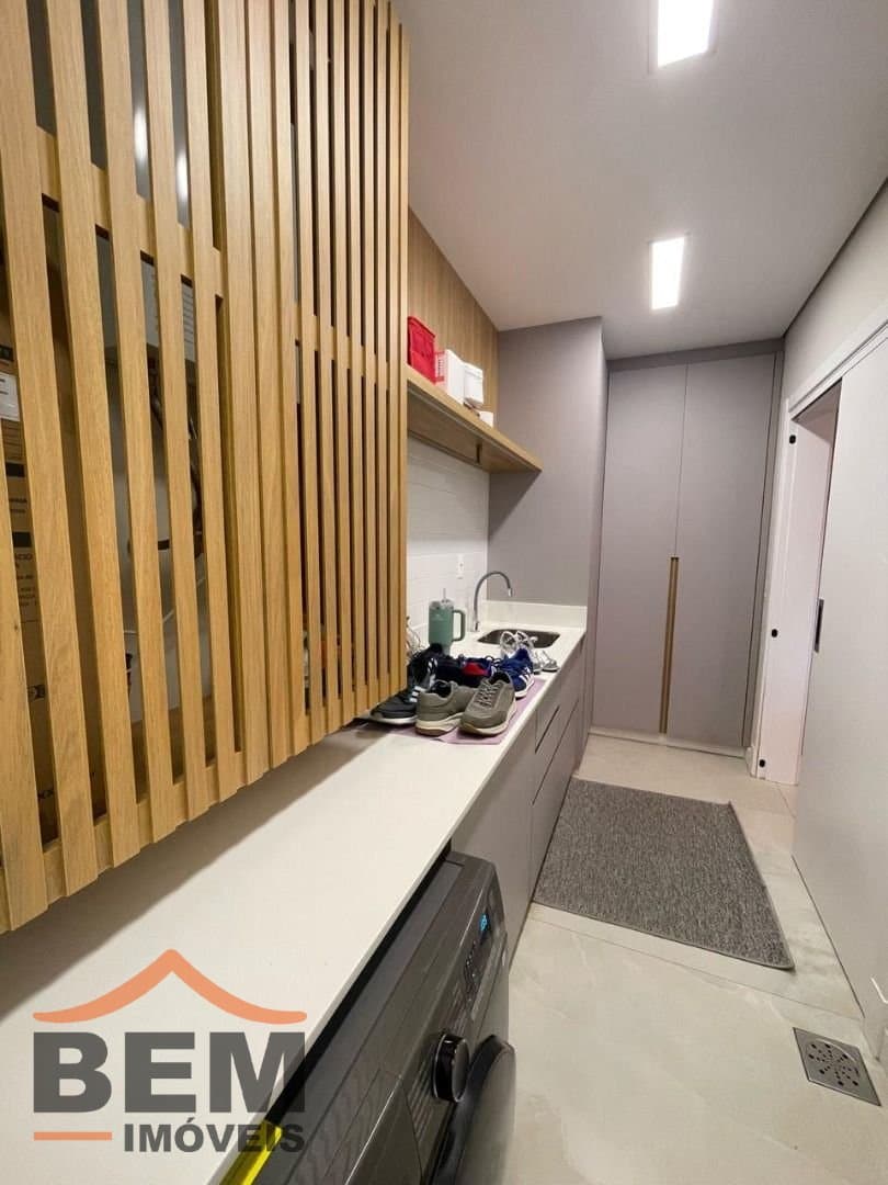Apartamento para Venda com 3 quartos e 122m² no bairro Fazenda, em Itajaí