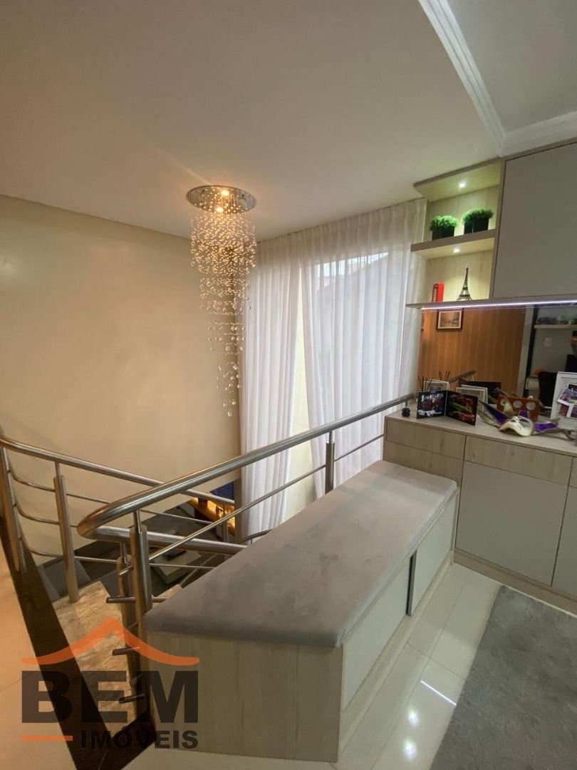 Casa para Venda com 3 quartos e 228m² no bairro Ressacada, em Itajaí