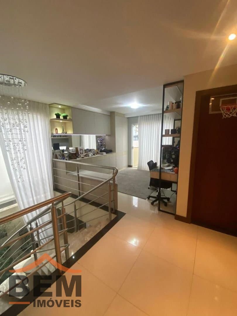 Casa para Venda com 3 quartos e 228m² no bairro Ressacada, em Itajaí