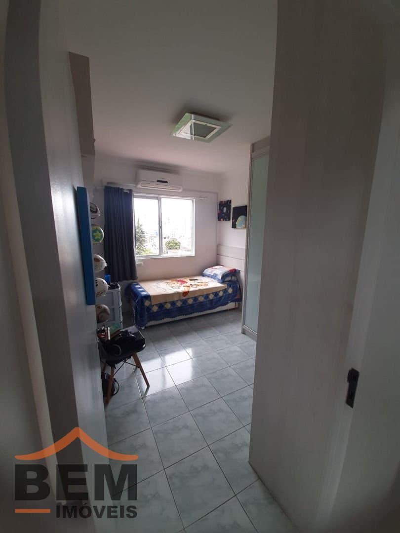 Apartamento para Venda com 3 quartos e 96m² no bairro Centro, em Itajaí