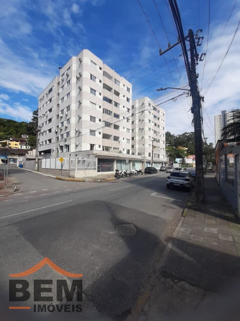 Apartamento para Venda com 3 quartos e 96m² no bairro Centro, em Itajaí