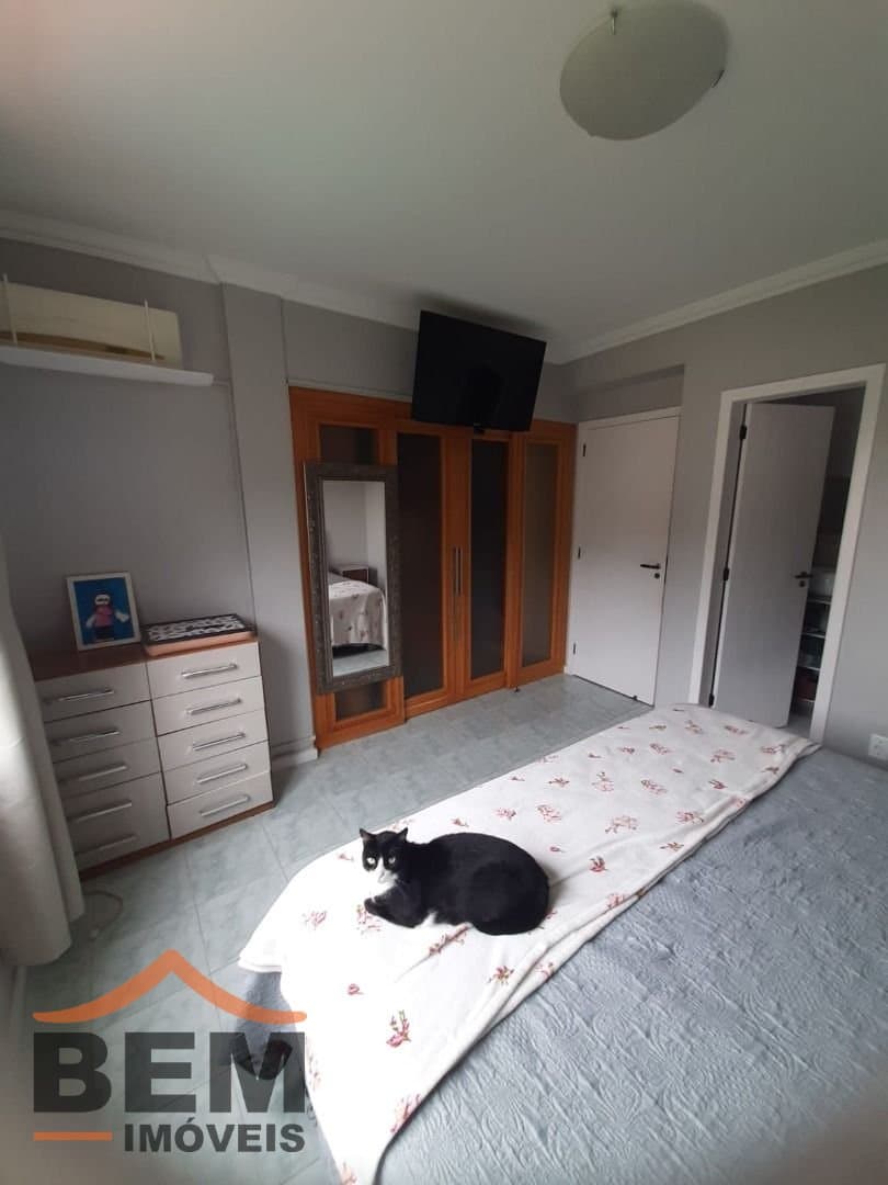 Apartamento para Venda com 3 quartos e 96m² no bairro Centro, em Itajaí
