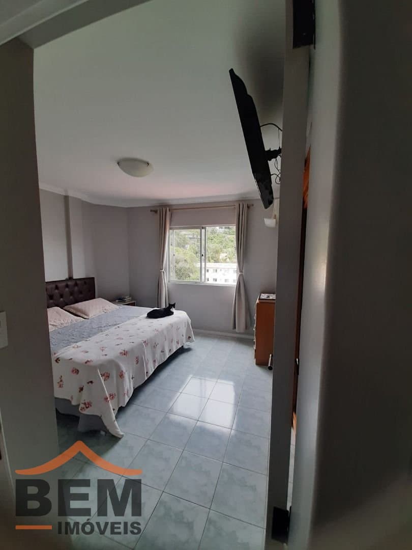 Apartamento para Venda com 3 quartos e 96m² no bairro Centro, em Itajaí