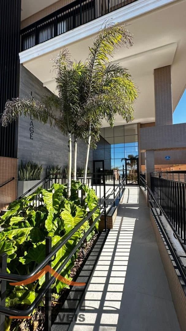 Apartamento Duplex para Venda com 3 quartos e 300m² no bairro Cabeçudas, em Itajaí