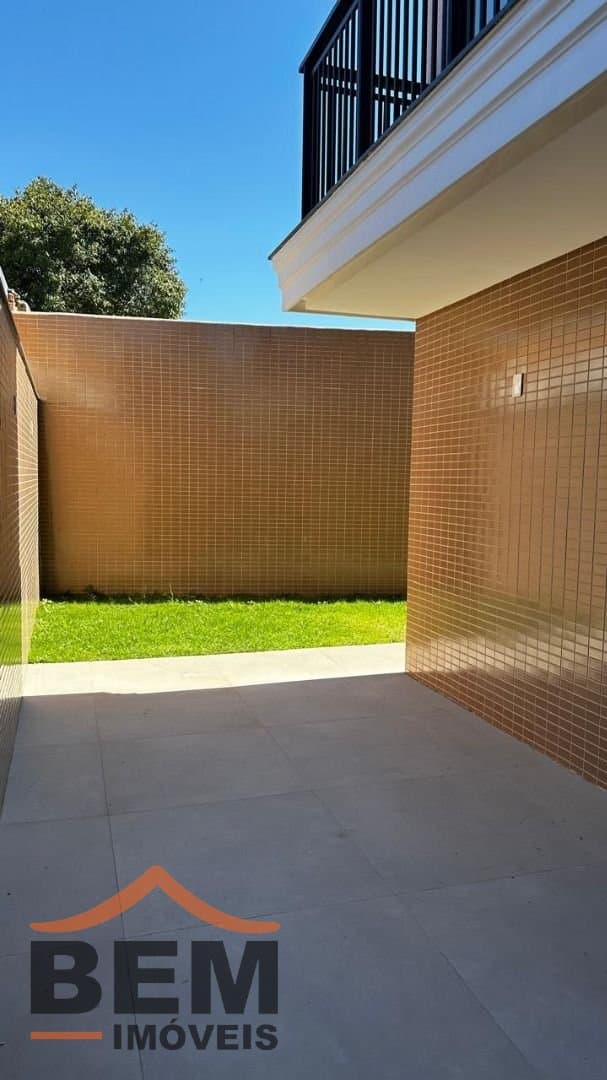 Apartamento Duplex para Venda com 3 quartos e 300m² no bairro Cabeçudas, em Itajaí