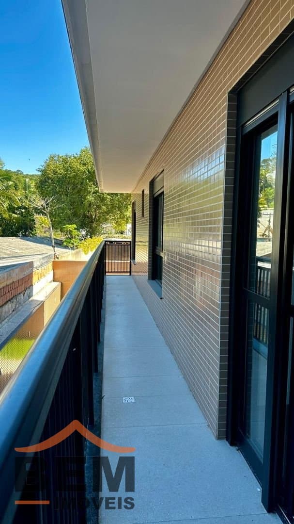 Apartamento Duplex para Venda com 3 quartos e 300m² no bairro Cabeçudas, em Itajaí