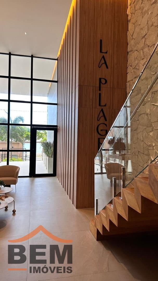 Apartamento Duplex para Venda com 3 quartos e 300m² no bairro Cabeçudas, em Itajaí