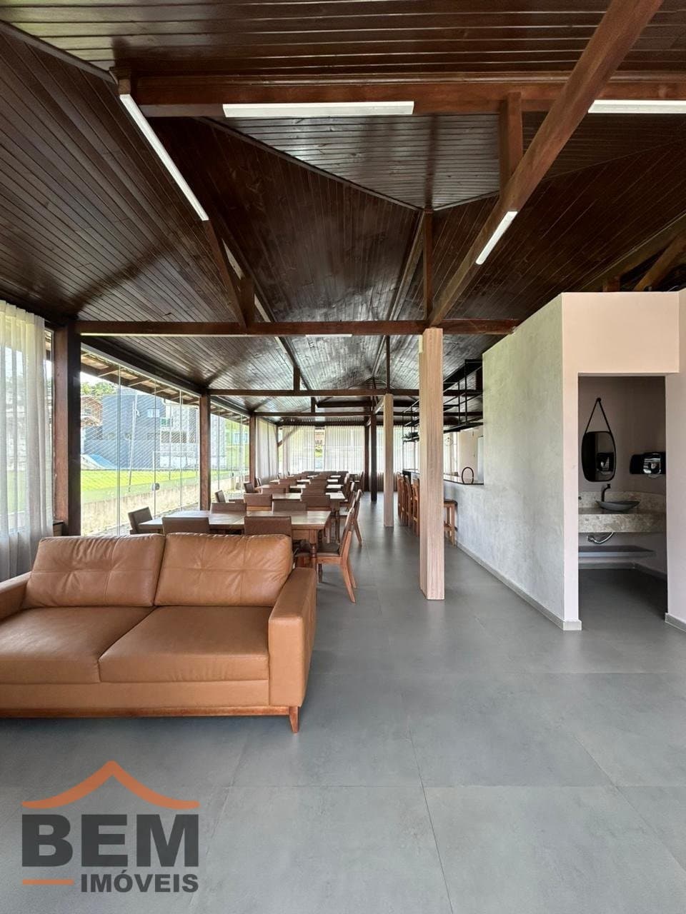 Casa para Venda com 3 quartos e 340m² no bairro Várzea do Ranchinho (Monte Alegre), em Camboriú