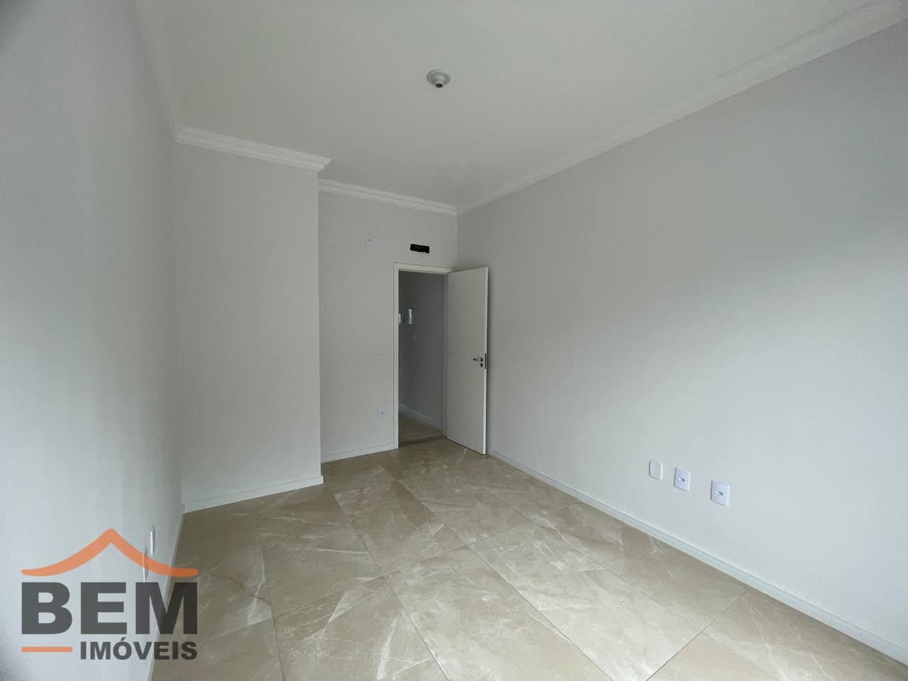 Casa para Venda com 4 quartos e 115m² no bairro Bairro Areias, em Camboriú