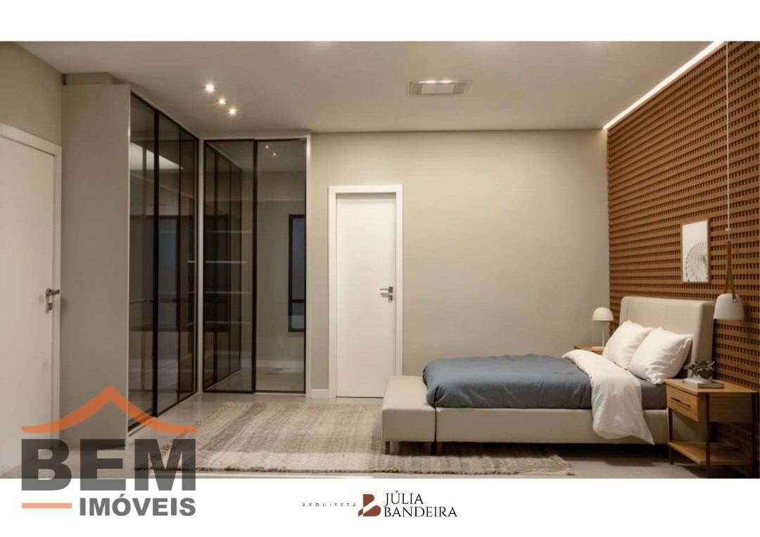Casa para Venda com 2 quartos e 125m² no bairro São João, em Itajaí