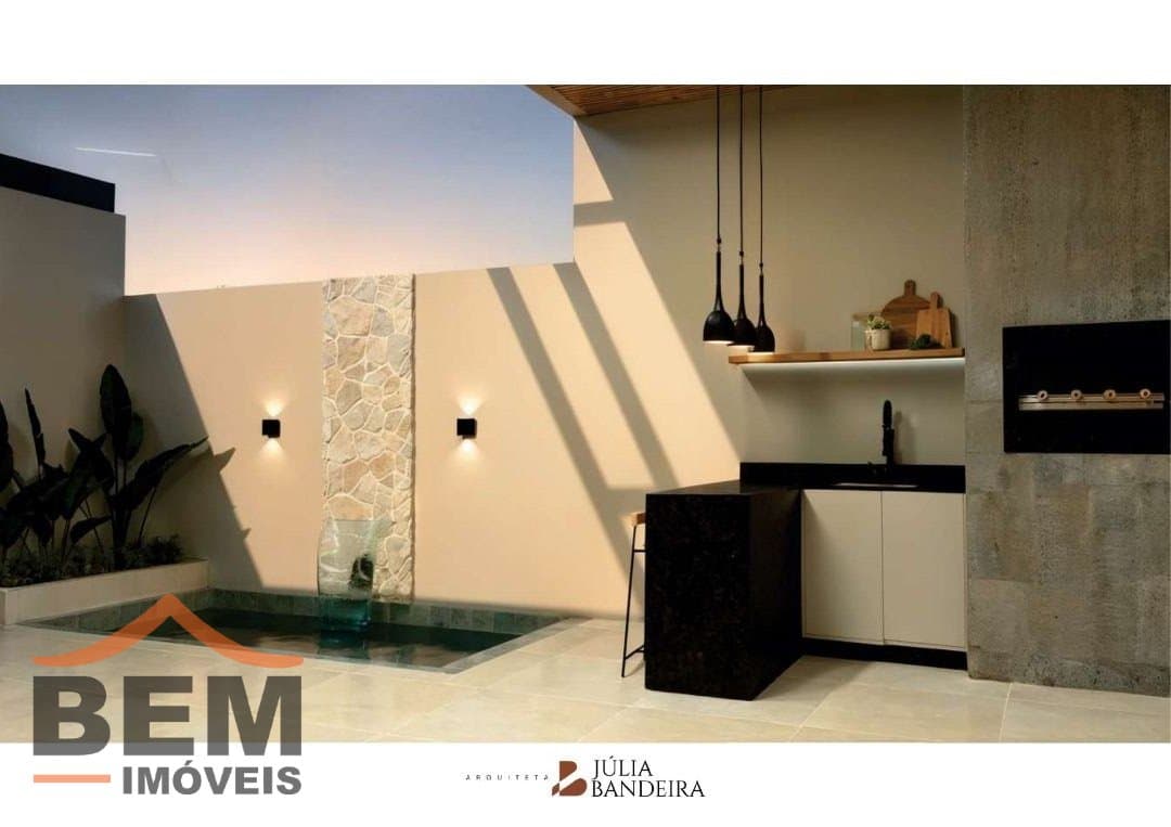 Casa para Venda com 2 quartos e 125m² no bairro São João, em Itajaí