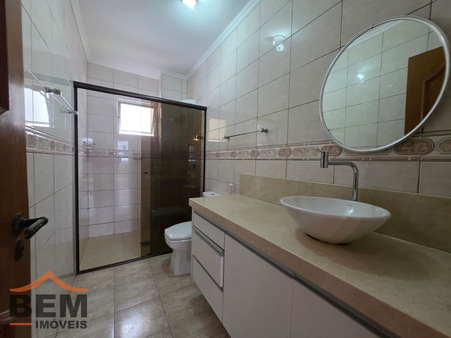 Apartamento para Locação com 1 quarto e 40m² no bairro Nações, em Balneário Camboriú: 03- BANHEIRO 