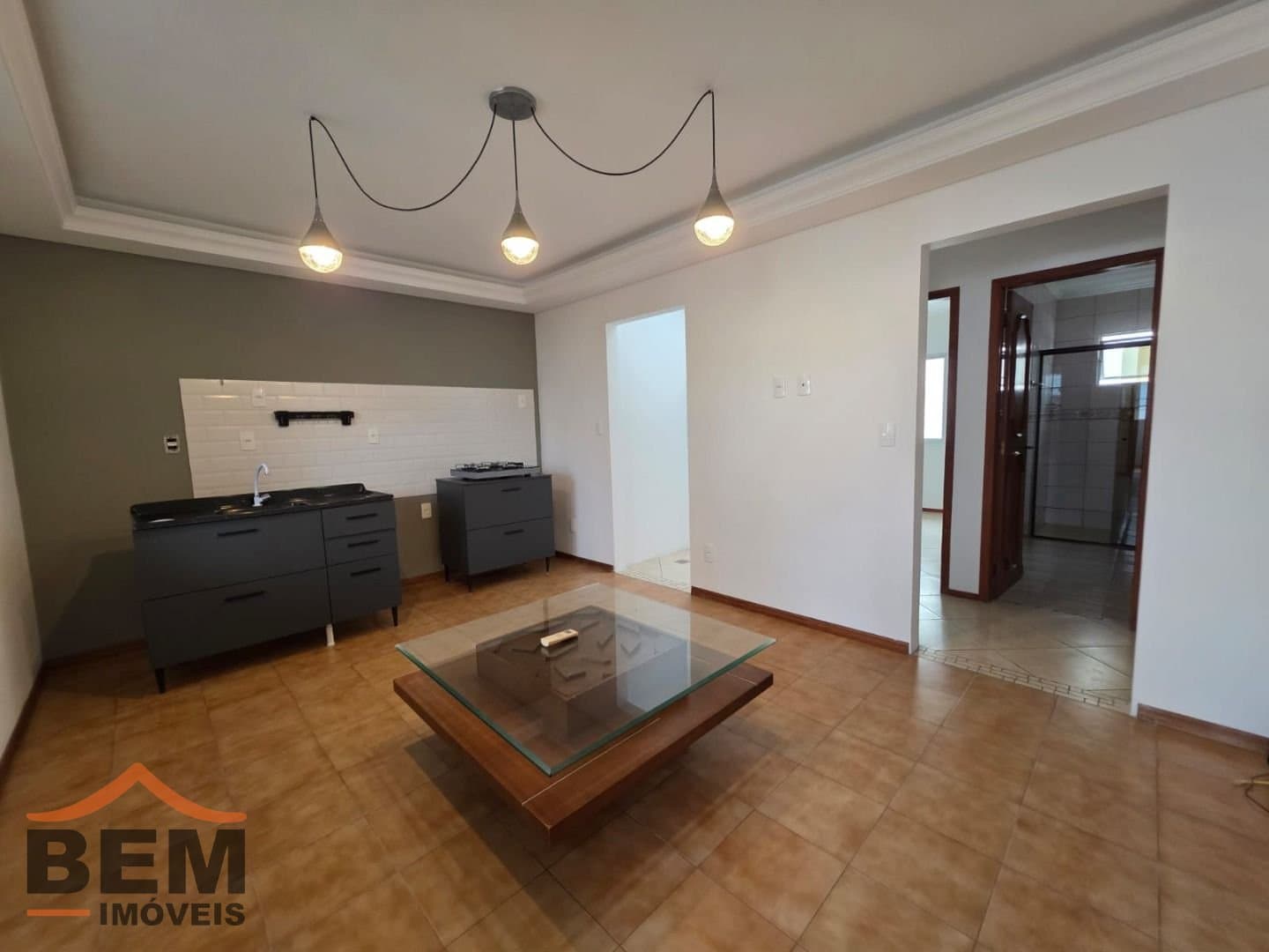 Apartamento para Locação com 1 quarto e 40m² no bairro Nações, em Balneário Camboriú: 01- COZINHA 
