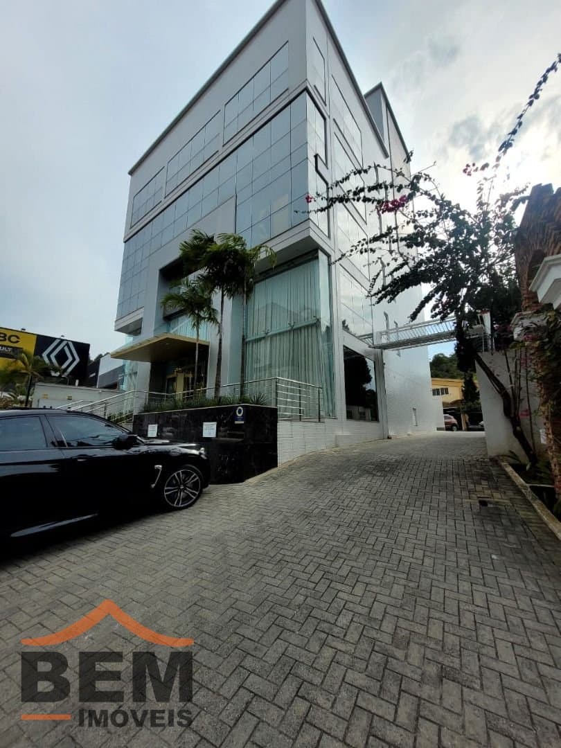 Salas/Conjuntos para Locação com 260m² no bairro Ariribá, em Balneário Camboriú: 02- FACHADA 