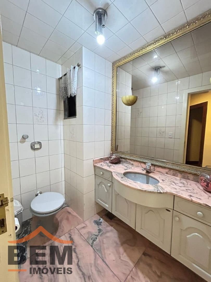 Apartamento para Venda com 4 quartos e 316m² no bairro Centro, em Itajaí