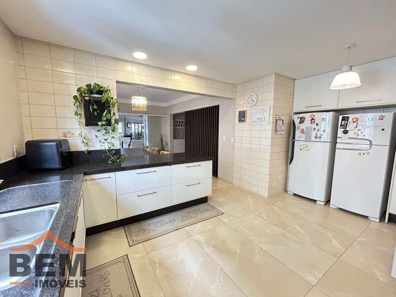 Apartamento para Venda com 4 quartos e 316m² no bairro Centro, em Itajaí