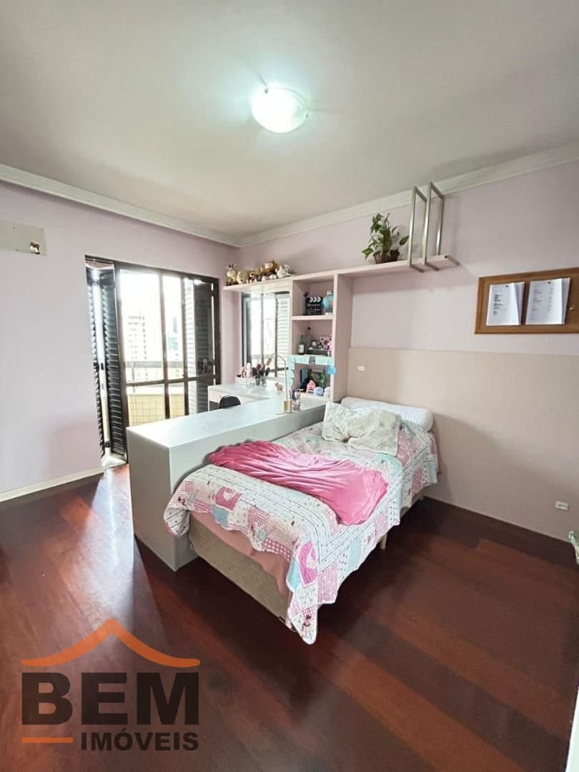 Apartamento para Venda com 4 quartos e 316m² no bairro Centro, em Itajaí