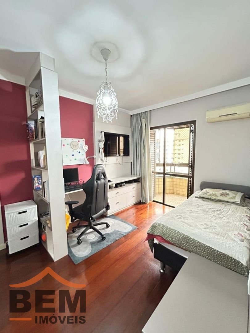Apartamento para Venda com 4 quartos e 316m² no bairro Centro, em Itajaí