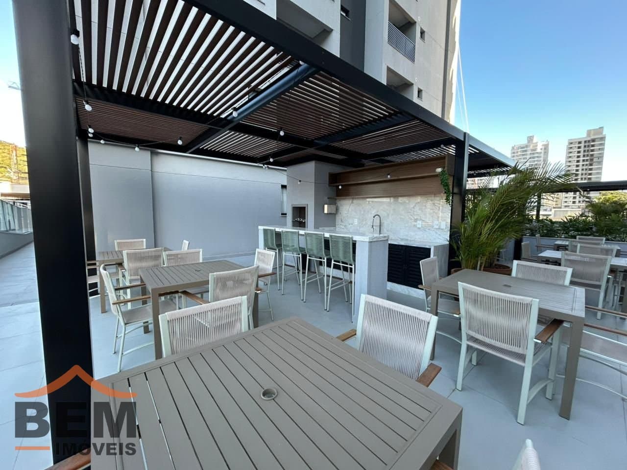 Apartamento para Venda com 3 quartos e 106m² no bairro Praia Brava, em Itajaí