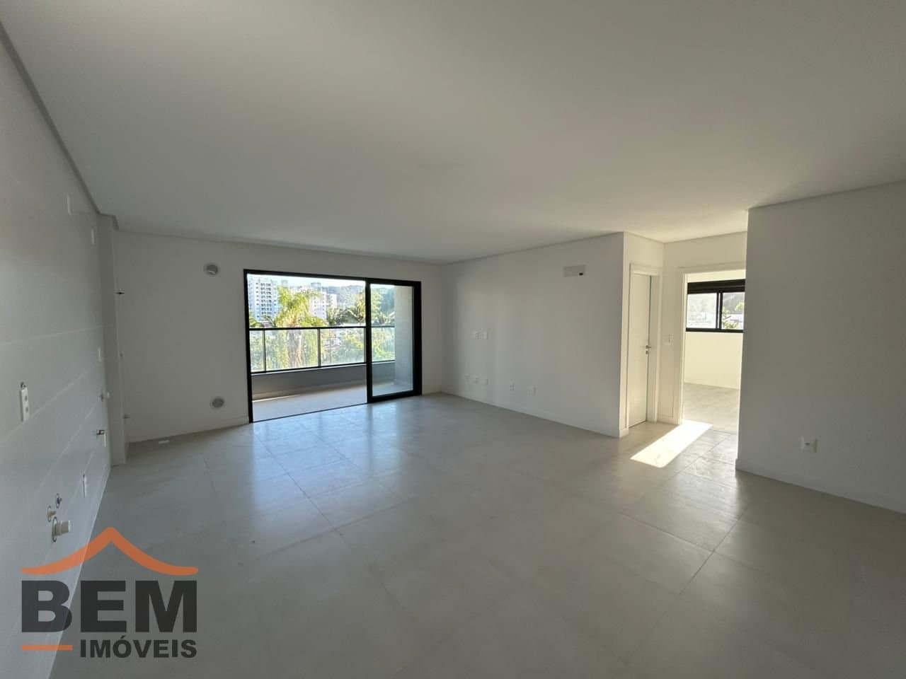 Apartamento para Venda com 3 quartos e 106m² no bairro Praia Brava, em Itajaí