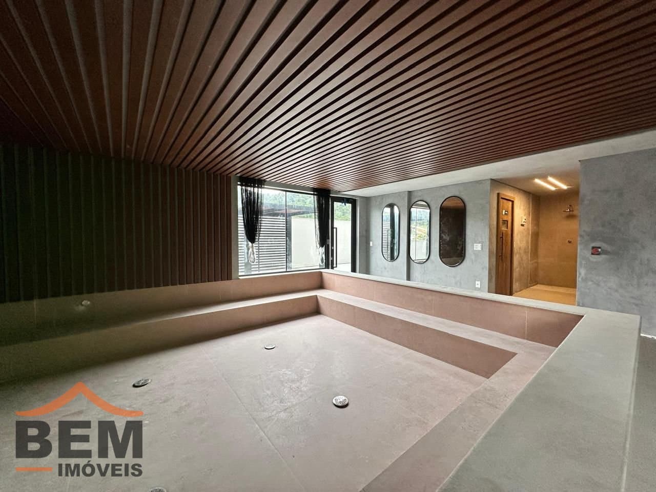 Apartamento para Venda com 3 quartos e 106m² no bairro Praia Brava, em Itajaí