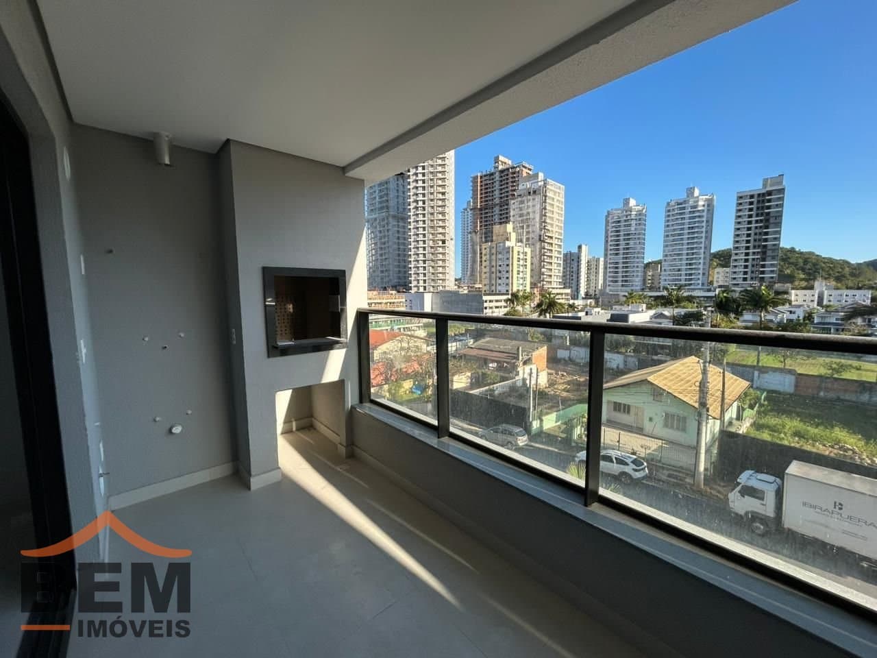 Apartamento para Venda com 3 quartos e 106m² no bairro Praia Brava, em Itajaí