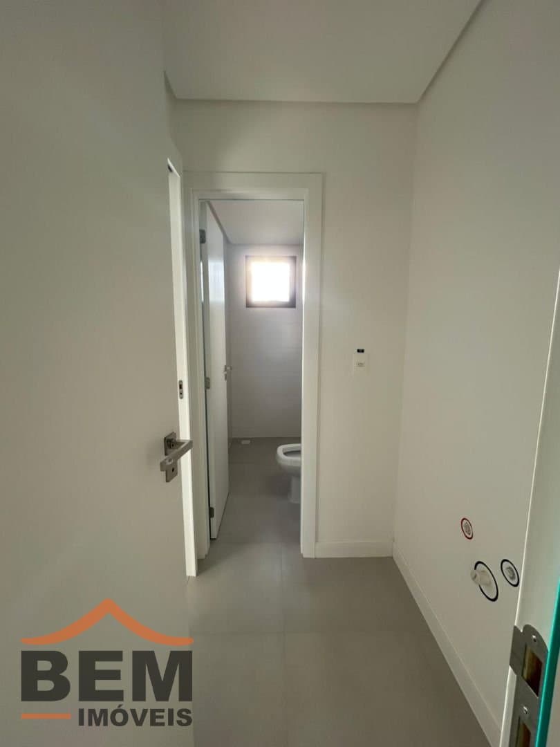 Apartamento para Venda com 3 quartos e 106m² no bairro Praia Brava, em Itajaí
