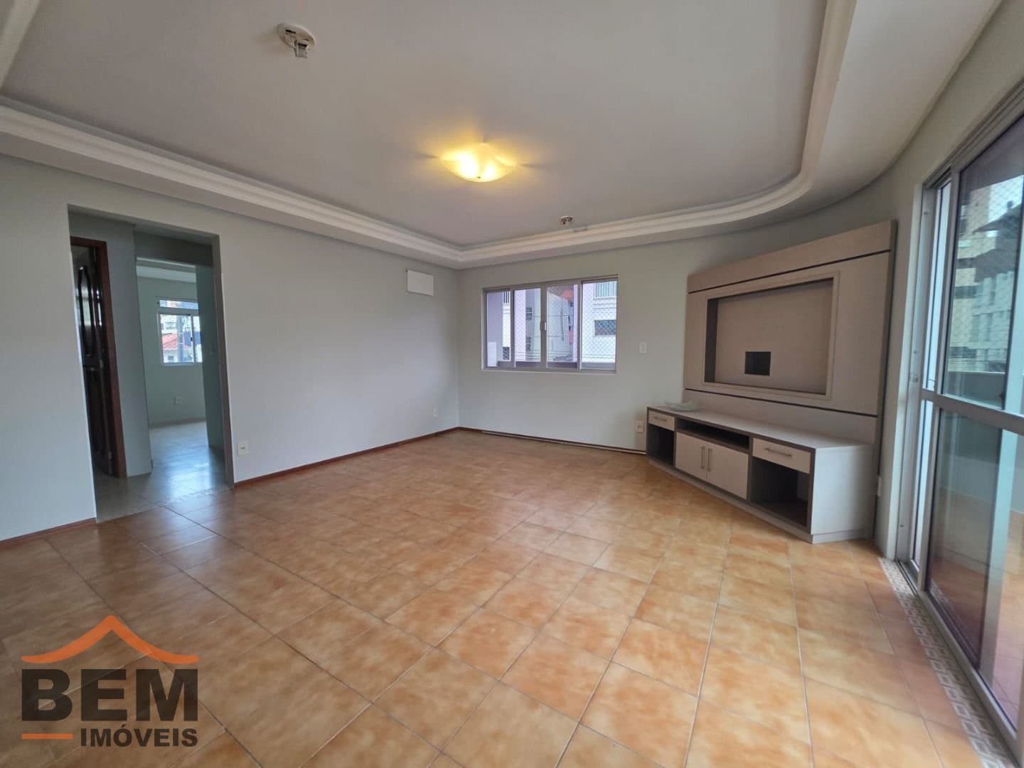 Apartamento para Locação com 2 quartos e 60m² no bairro Nações, em Balneário Camboriú