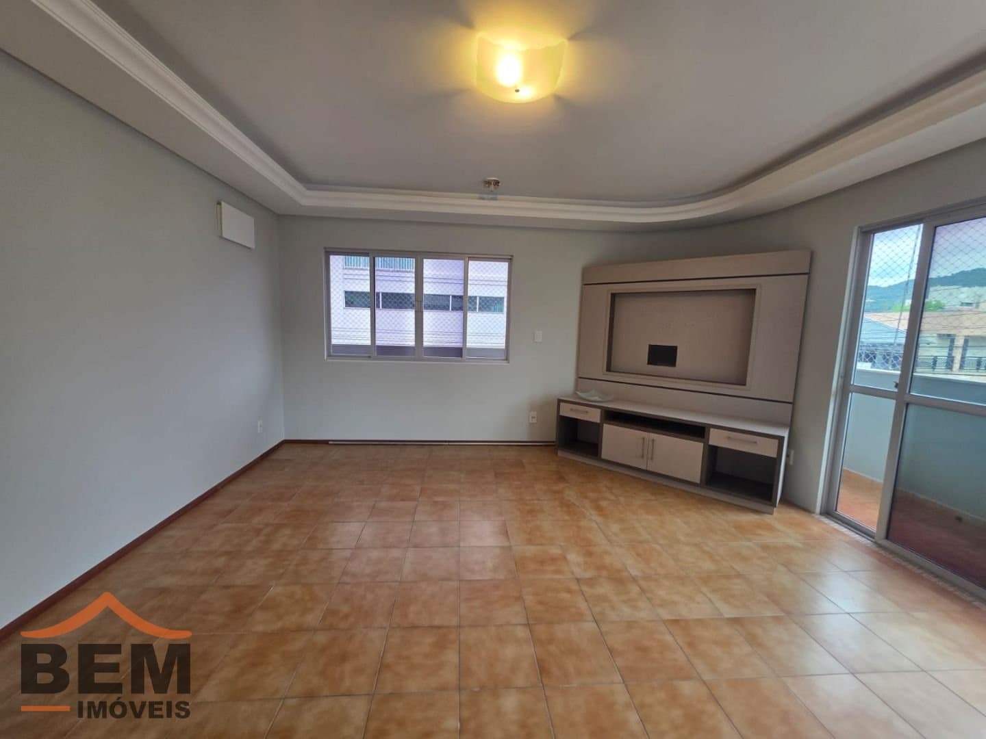 Apartamento para Locação com 2 quartos e 60m² no bairro Nações, em Balneário Camboriú