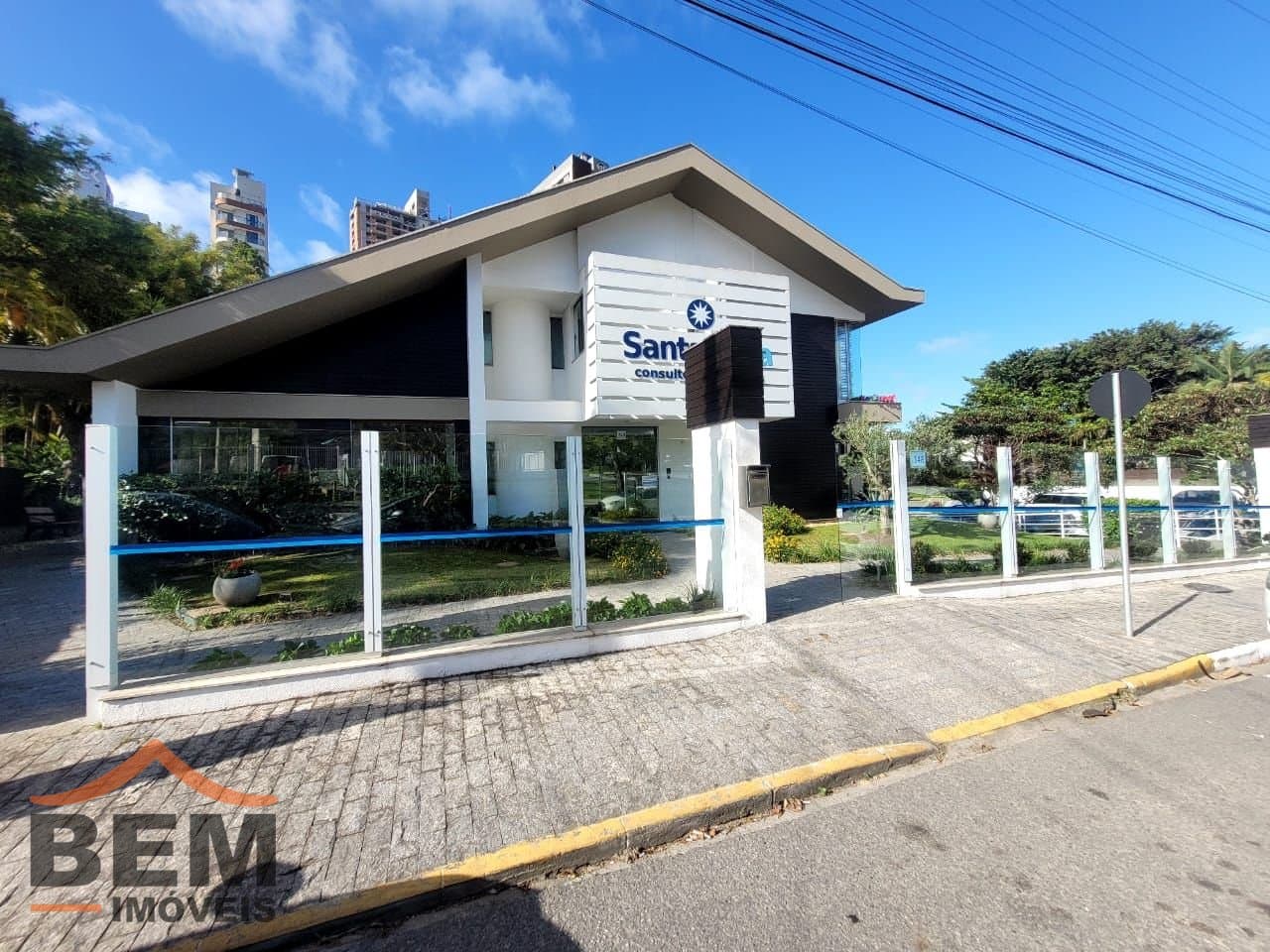Salas/Conjuntos para Locação com 22m² no bairro Ariribá, em Balneário Camboriú: 01- FACHADA 
