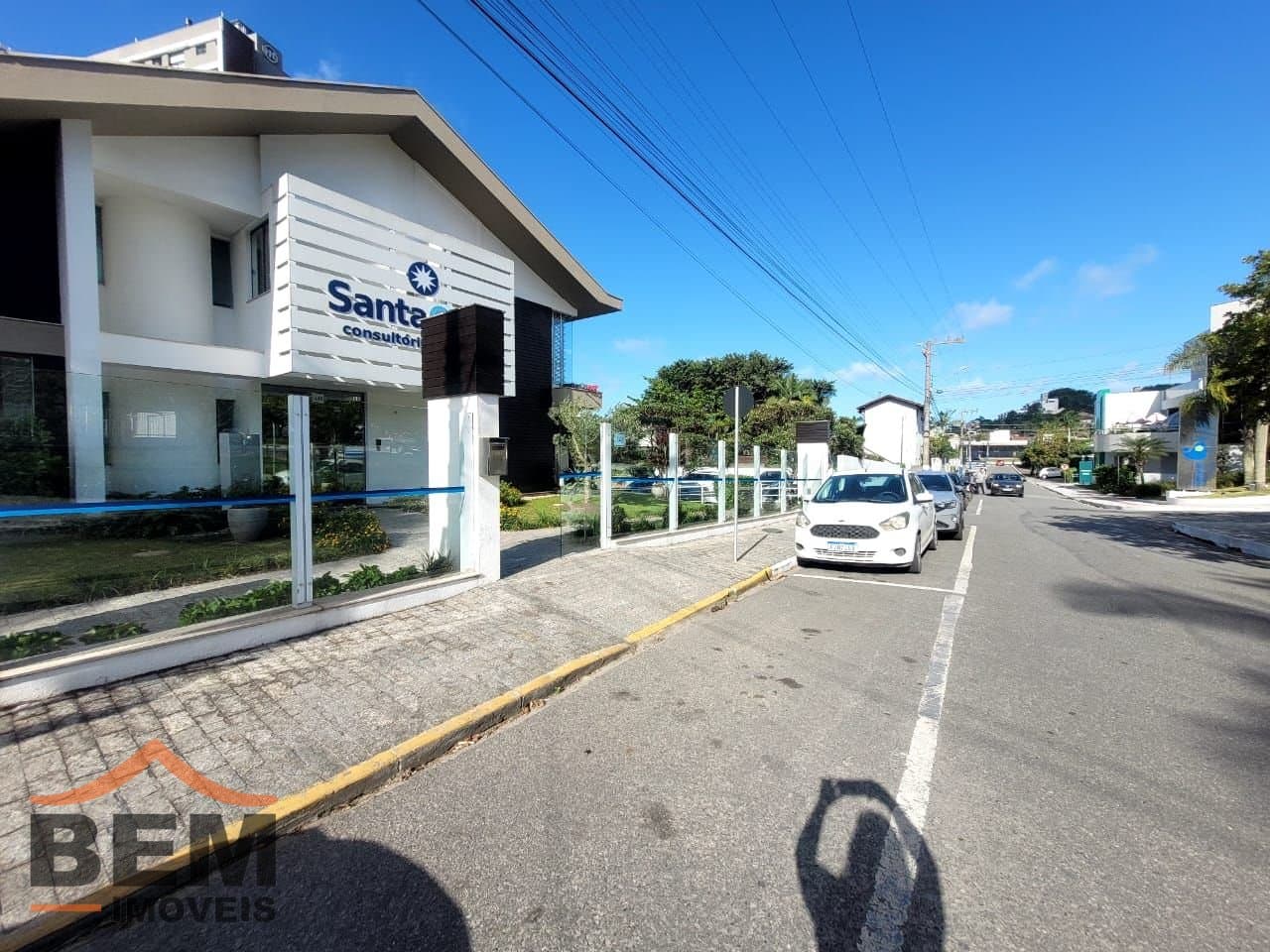 Salas/Conjuntos para Locação com 20m² no bairro Ariribá, em Balneário Camboriú: 01- FACHADA 