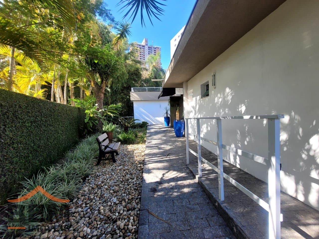 Salas/Conjuntos para Locação com 27m² no bairro Ariribá, em Balneário Camboriú: 05- VISTA 