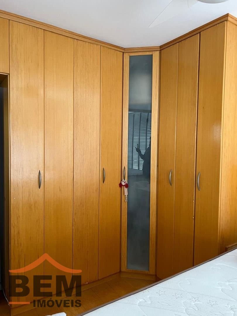 Apartamento para Venda com 2 quartos e 60m² no bairro Vila Operária, em Itajaí