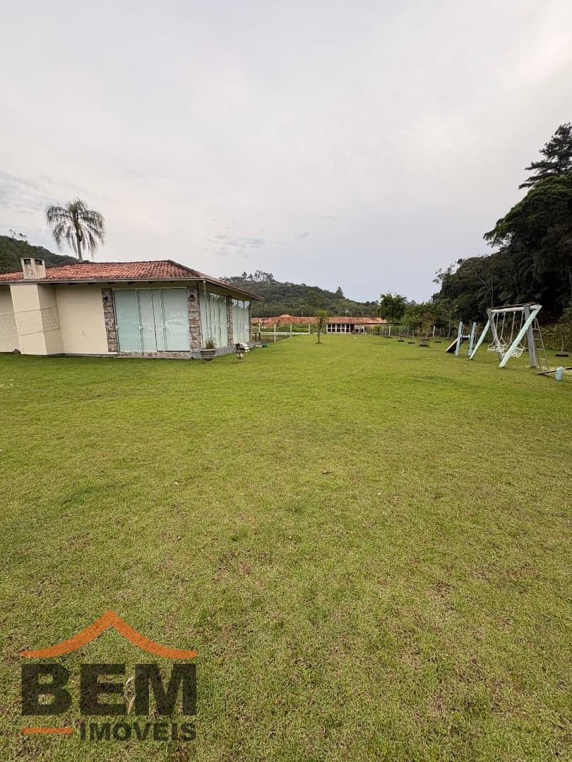 Sítio para Venda com 2 quartos no bairro Rio Do Meio, em Camboriú