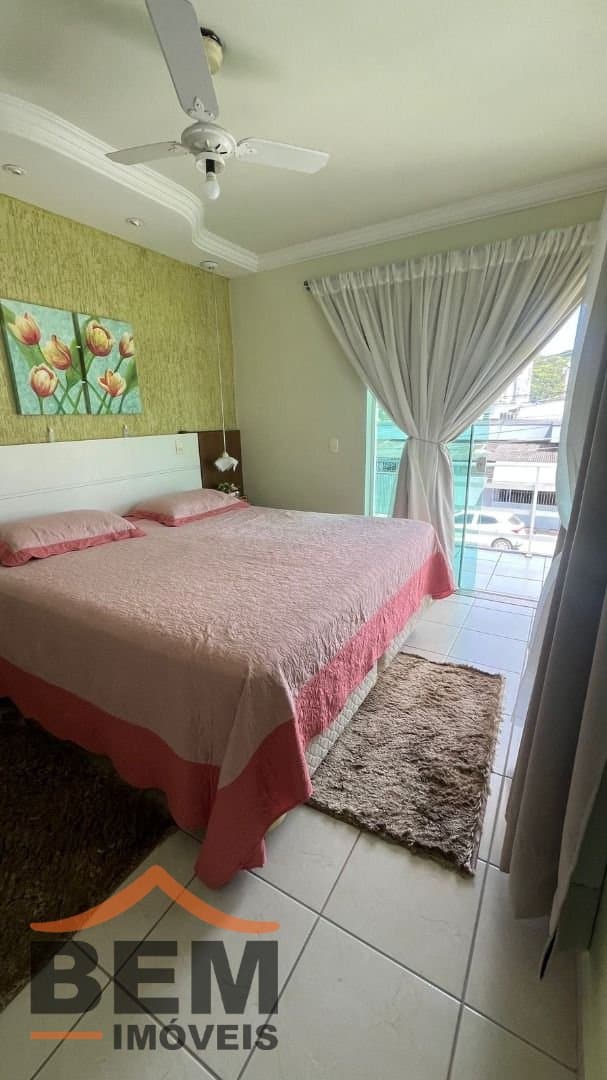 Casa para Venda com 4 quartos e 280m² no bairro Dom Bosco, em Itajaí