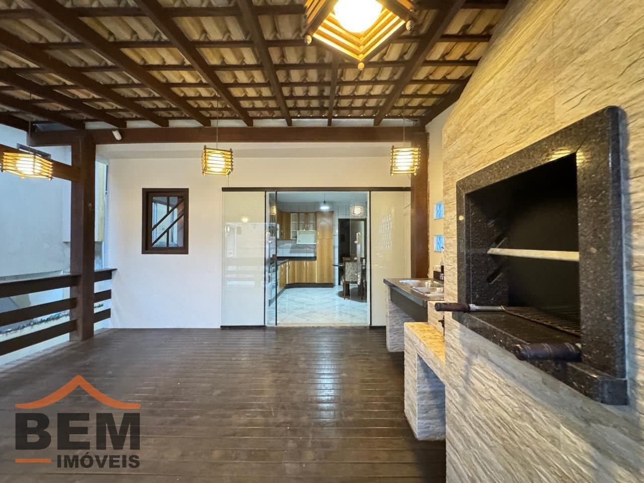 Casa para Venda com 3 quartos e 160m² no bairro Fazenda, em Itajaí