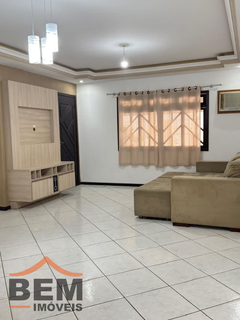 Casa para Venda com 3 quartos e 160m² no bairro Fazenda, em Itajaí