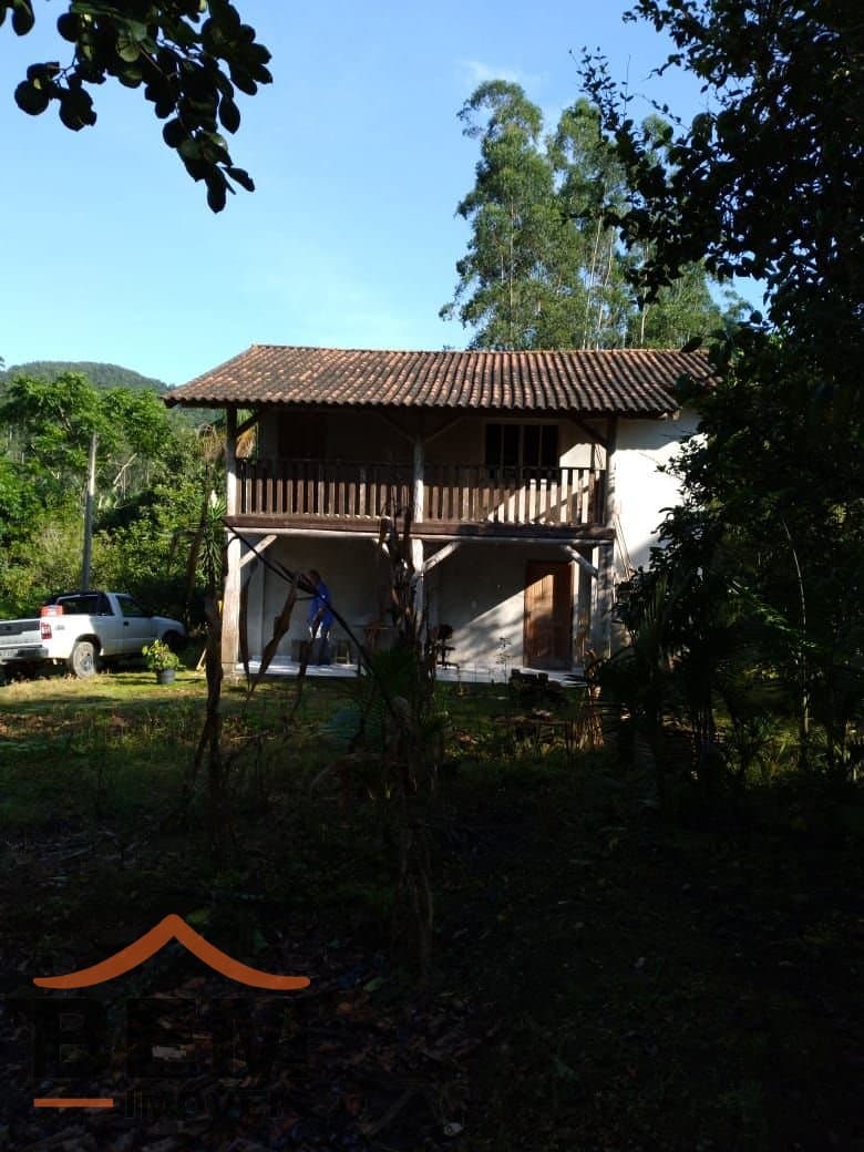 Casa para Venda com 2 quartos e 465m² no bairro Zona Rural, em Nova Trento