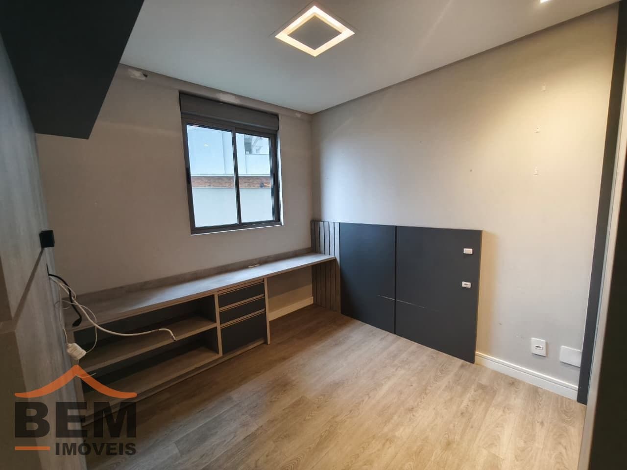 Apartamento para Venda com 3 quartos no bairro Centro, em Itajaí