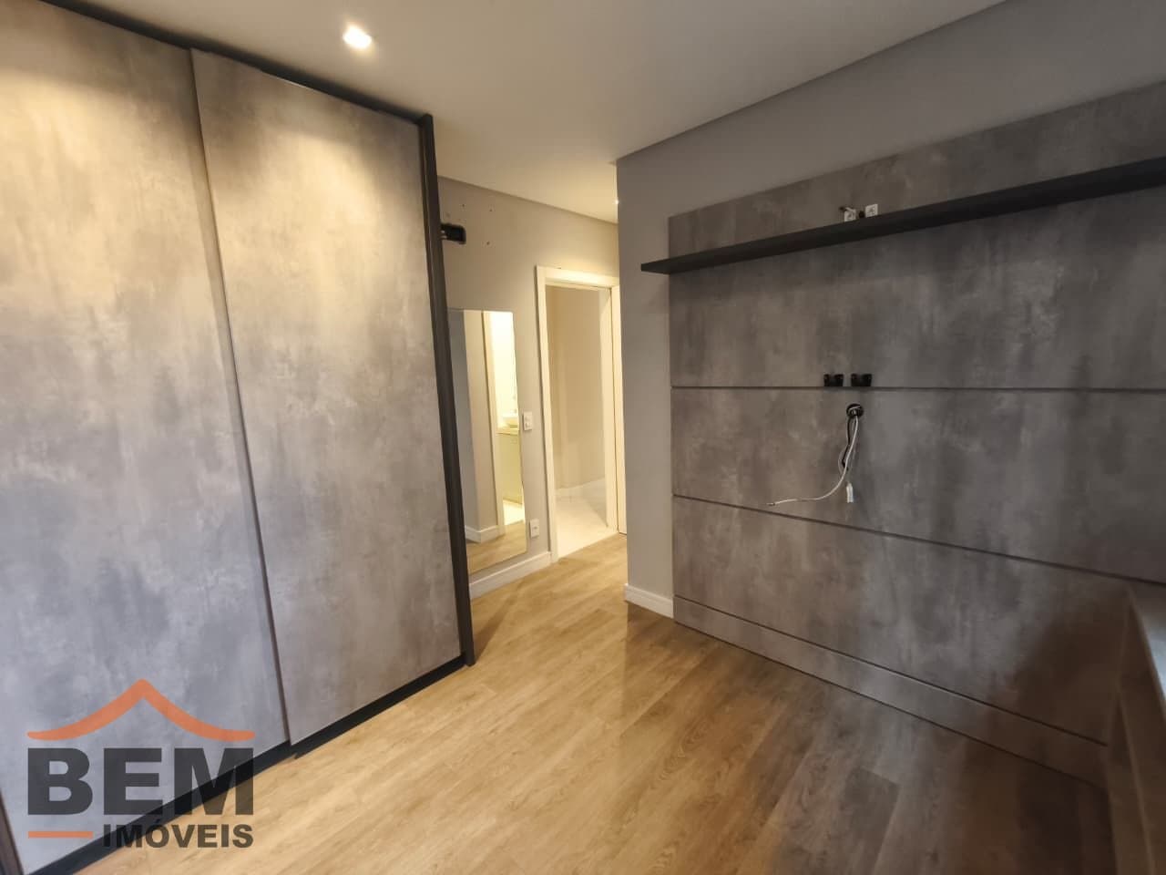 Apartamento para Venda com 3 quartos no bairro Centro, em Itajaí