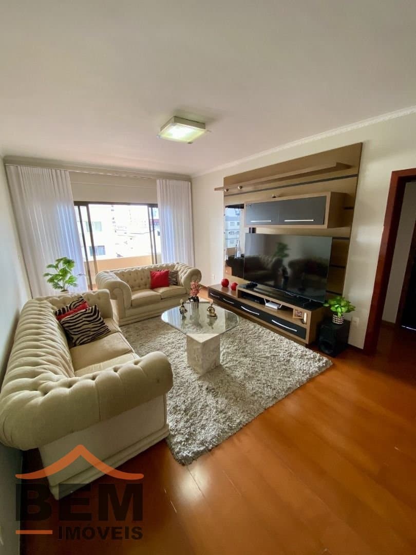 Apartamento para Venda com 3 quartos e 111m² no bairro São João, em Itajaí