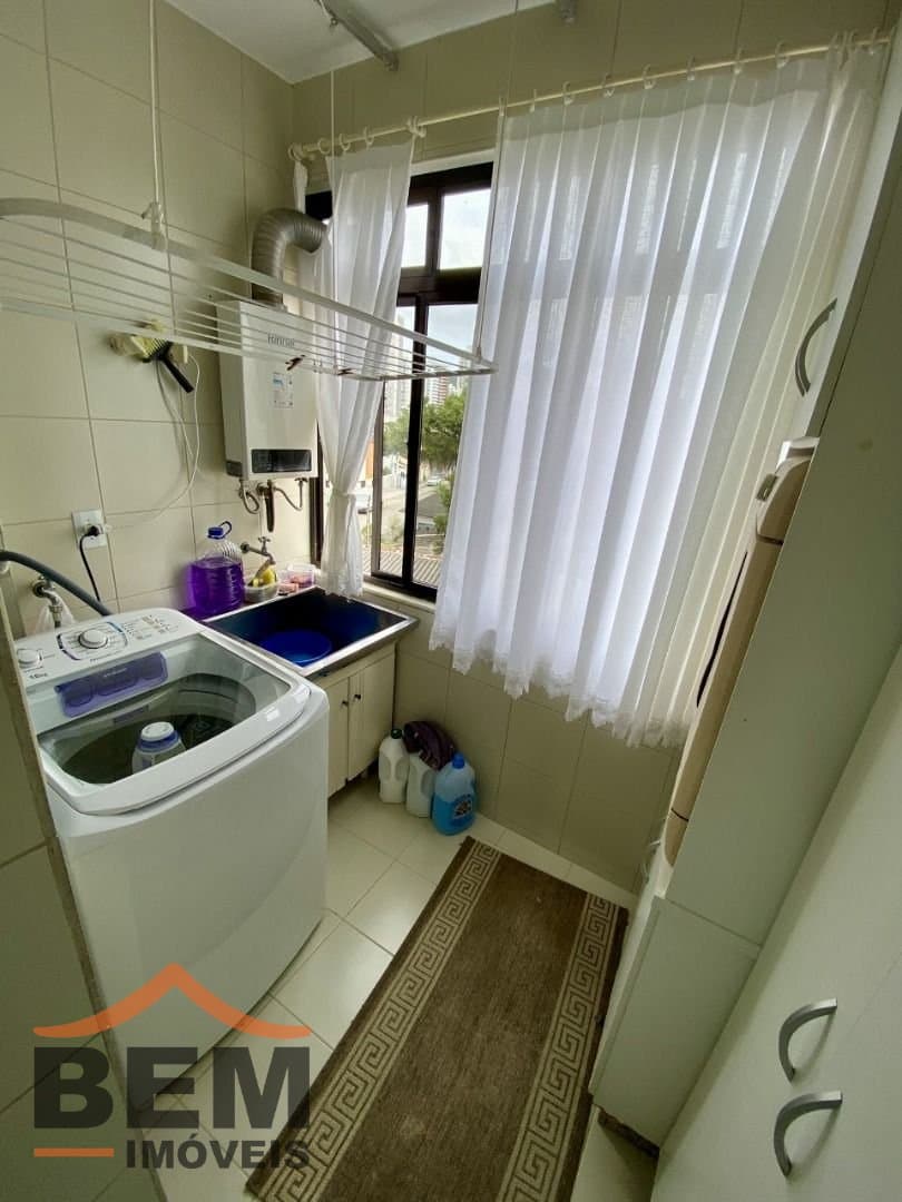 Apartamento para Venda com 3 quartos e 111m² no bairro São João, em Itajaí