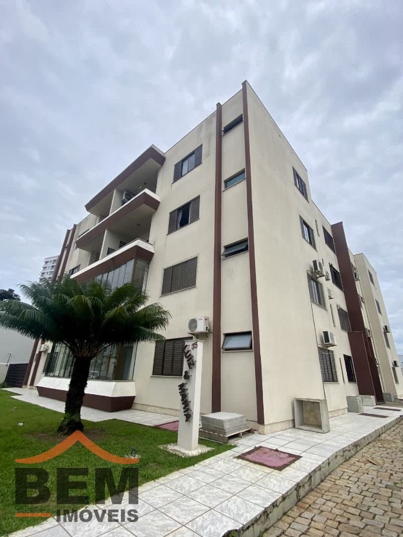 Apartamento para Venda com 3 quartos e 111m² no bairro São João, em Itajaí