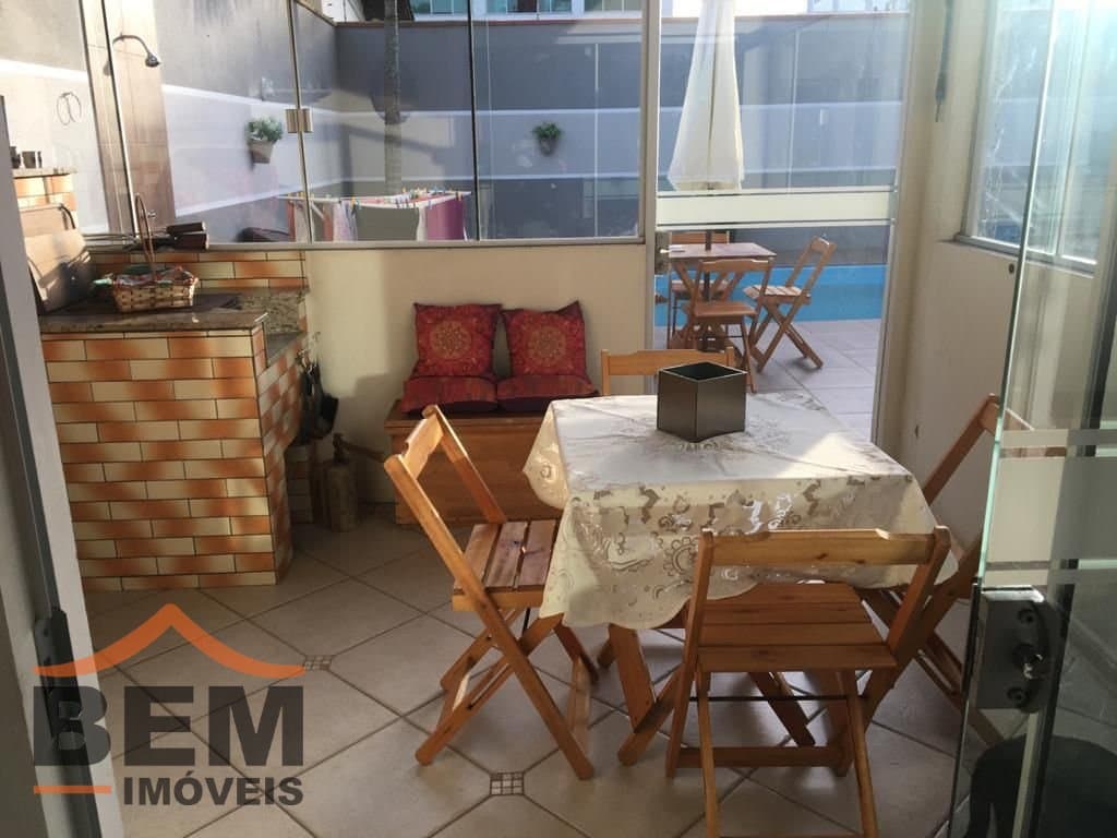 Casa para Venda com 4 quartos e 240m² no bairro Ressacada, em Itajaí
