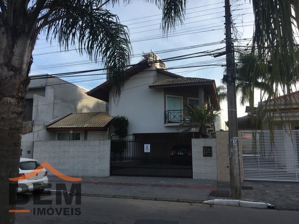 Casa para Venda com 4 quartos e 240m² no bairro Ressacada, em Itajaí