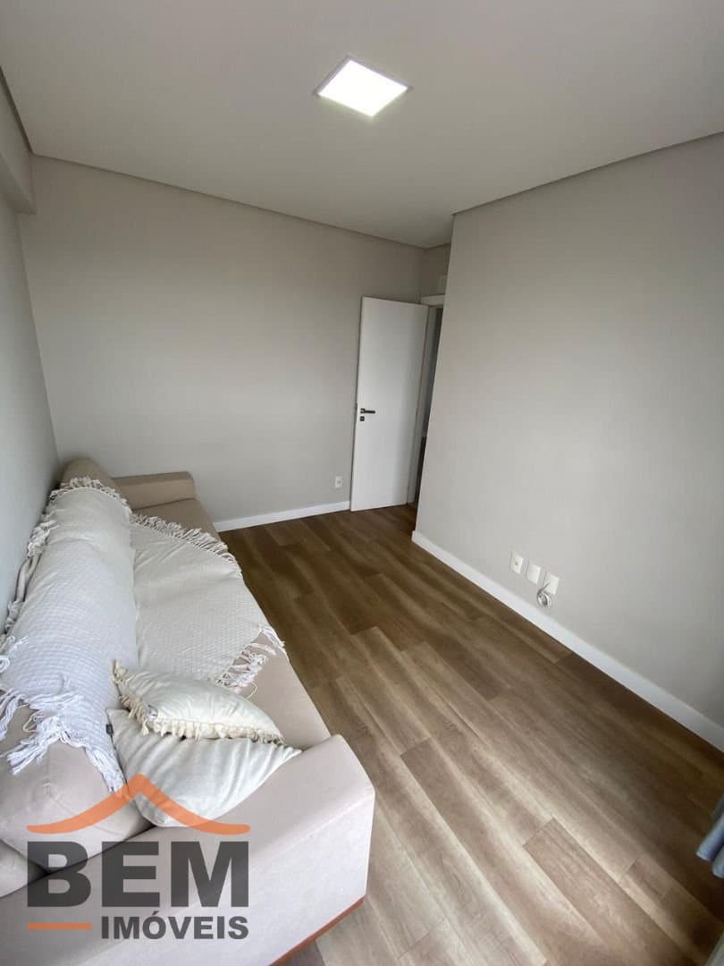 Apartamento para Venda com 3 quartos e 80m² no bairro São João, em Itajaí